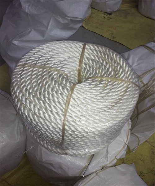 Nylon 3 strand rope